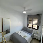 Centro Puente Appartement *