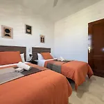 Centro Puente Appartement *